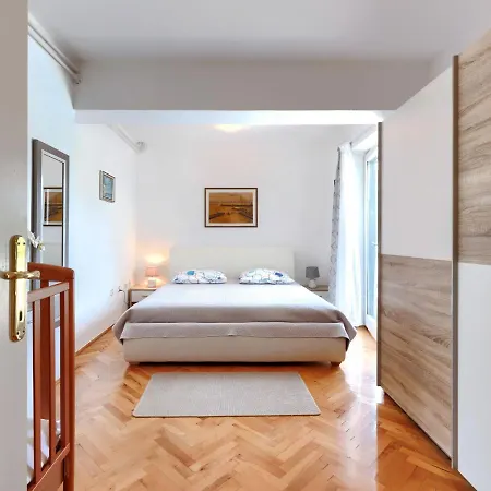 Holiday Home Suncana By Interhome *