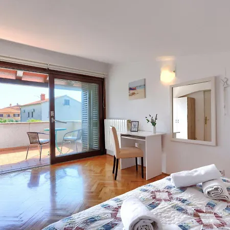 Holiday Home Suncana By Interhome