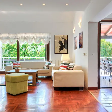 Dom wakacyjny Suncana By Interhome