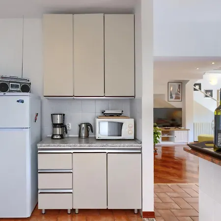 Suncana By Interhome Casa de Férias Poreč